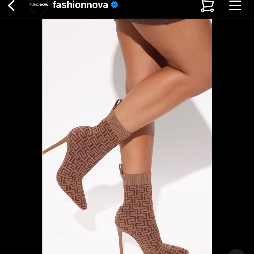 Fashionova Brown Booties